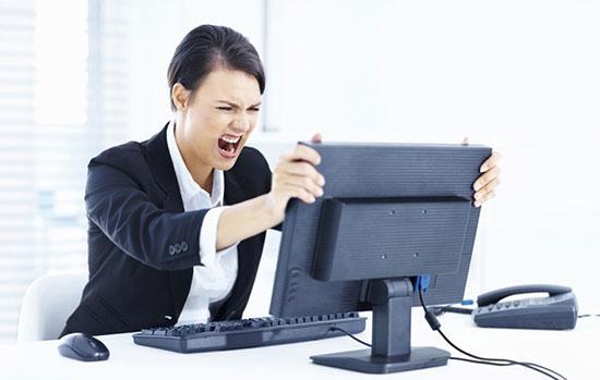 وقتی کامپیوتر هنگ می نماید، چه کنیم؟