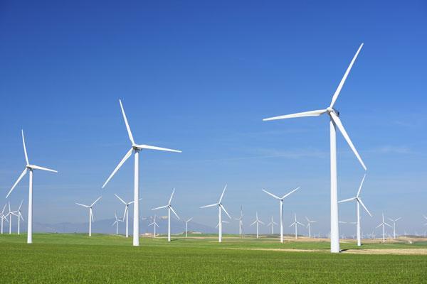 تولید انرژی های تجدیدپذیر با سرعت بیشتری توسعه می یابد
