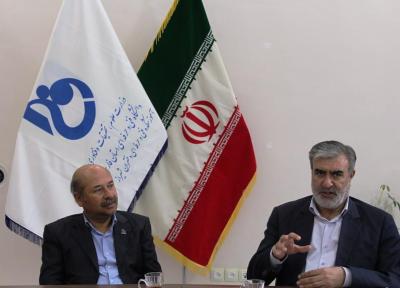 منابع آموزش عالی به سمت دانشگاه مهارتی فنی و حرفه ای سوق داده شود