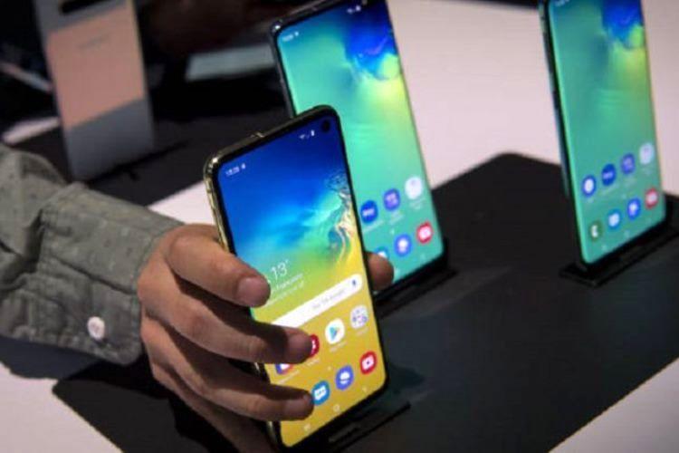 واردات تلفن همراه 3 برابر شد