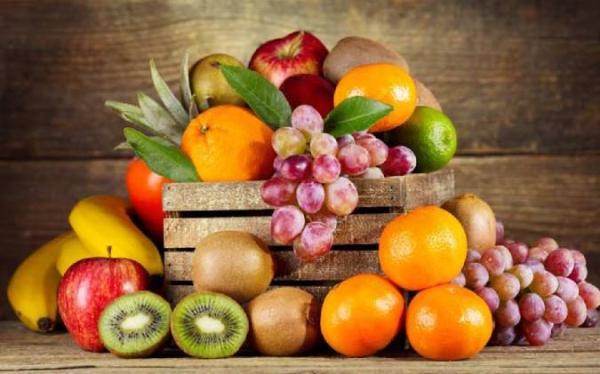 آیا بهتر است میوه ها و صیفی جات را با پوست مصرف کنیم؟